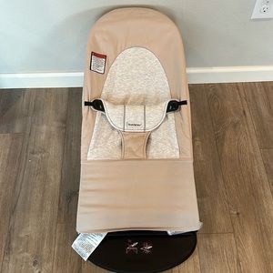 BabyBJörn Baby Bouncer Beige/Grey Cotton/Jersey (0-2yrs)